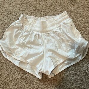 Lululemon White hottie hot shorts